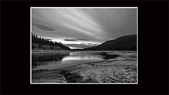 The Richard Philip Soltice Gallery - Columbia River at China Bend